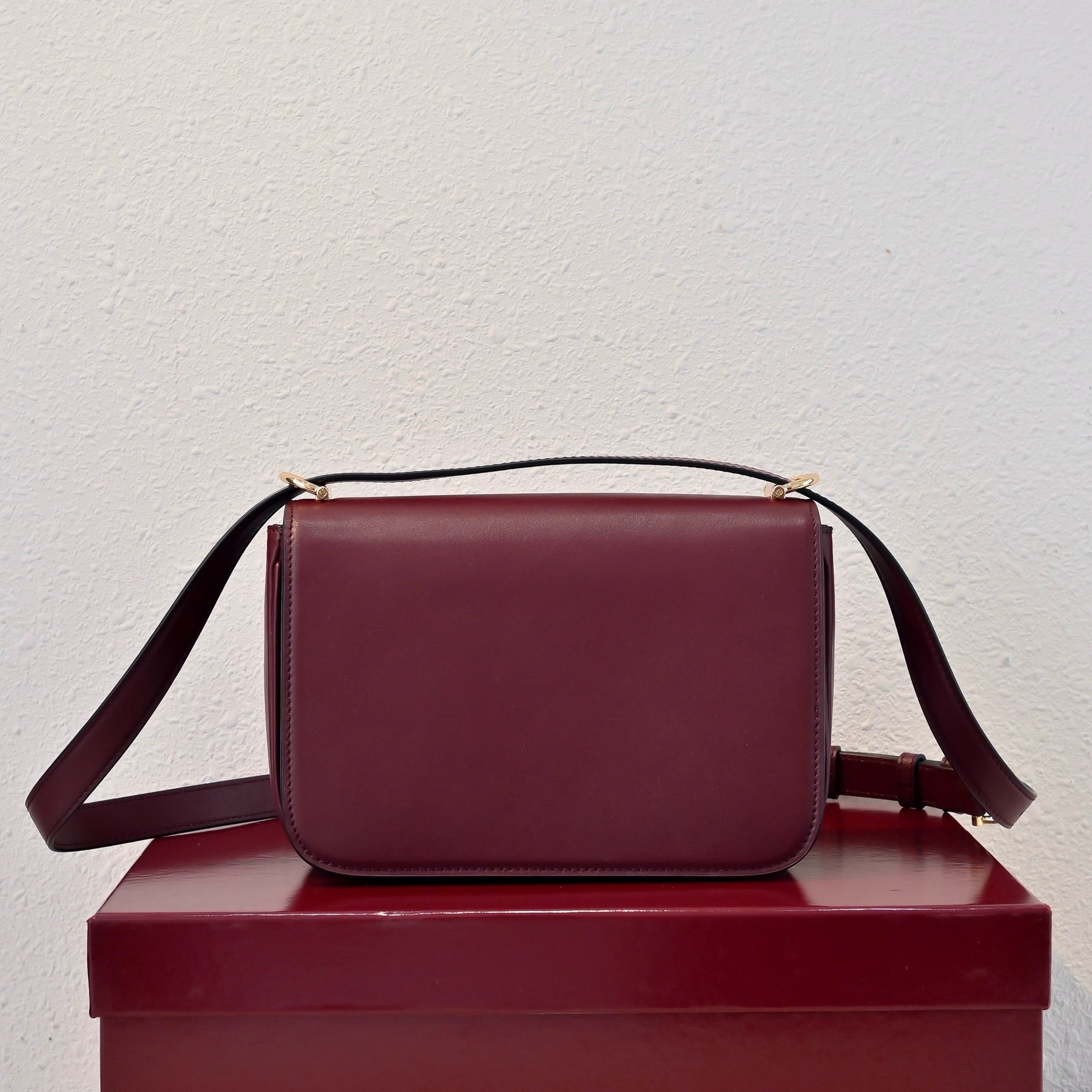 Gucci Sienna Shoulder Bag – 846705