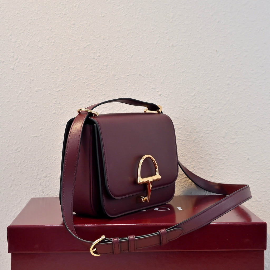 Gucci Sienna Shoulder Bag – 846705