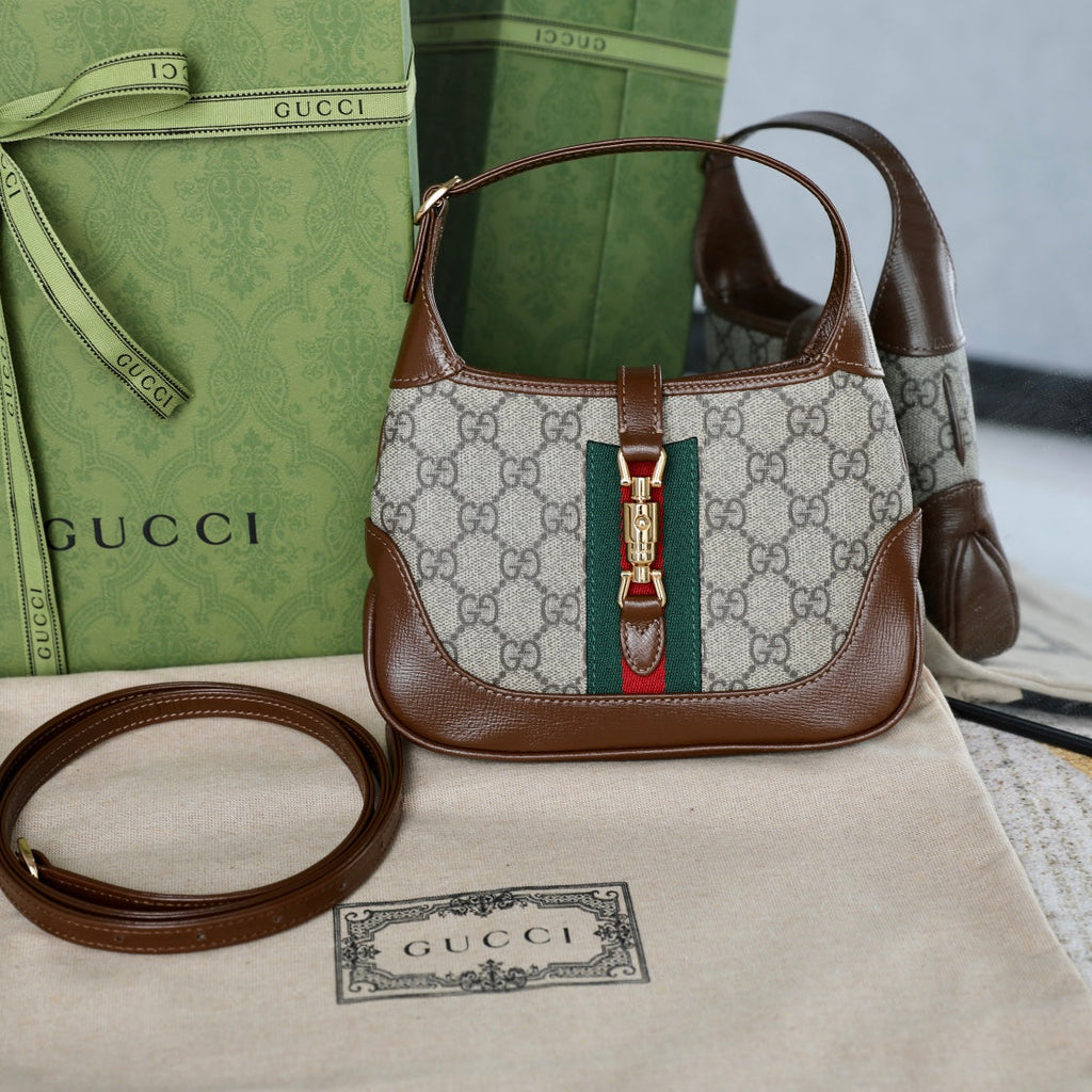Gucci Jackie 1961 GG Canvas Shoulder Bag-637092