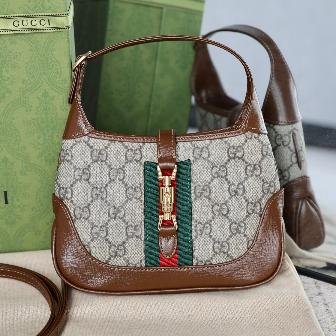 Gucci Jackie 1961 GG Canvas Shoulder Bag-637092