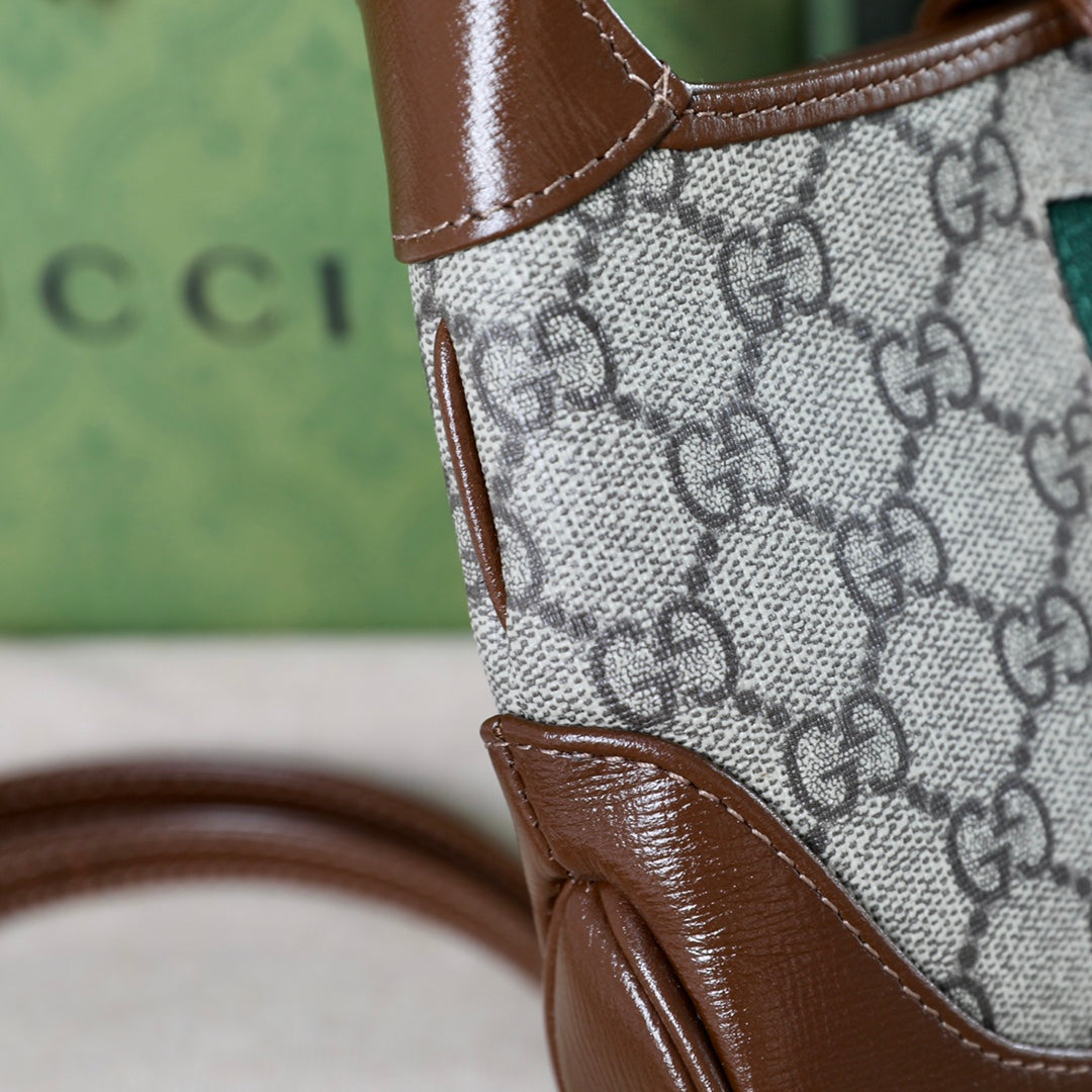 Gucci Jackie 1961 GG Canvas Shoulder Bag-637092
