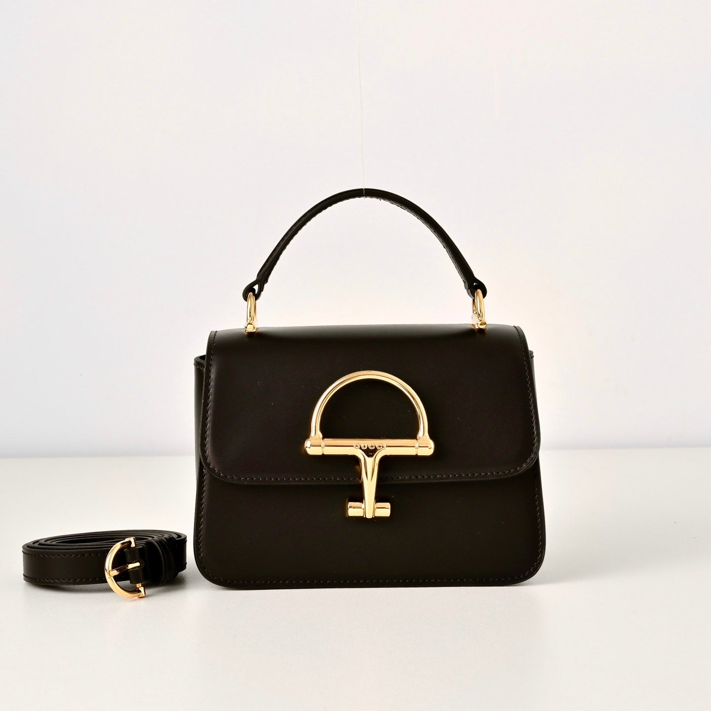 Gucci Sienna Top Handle Shoulder Bag – 855536