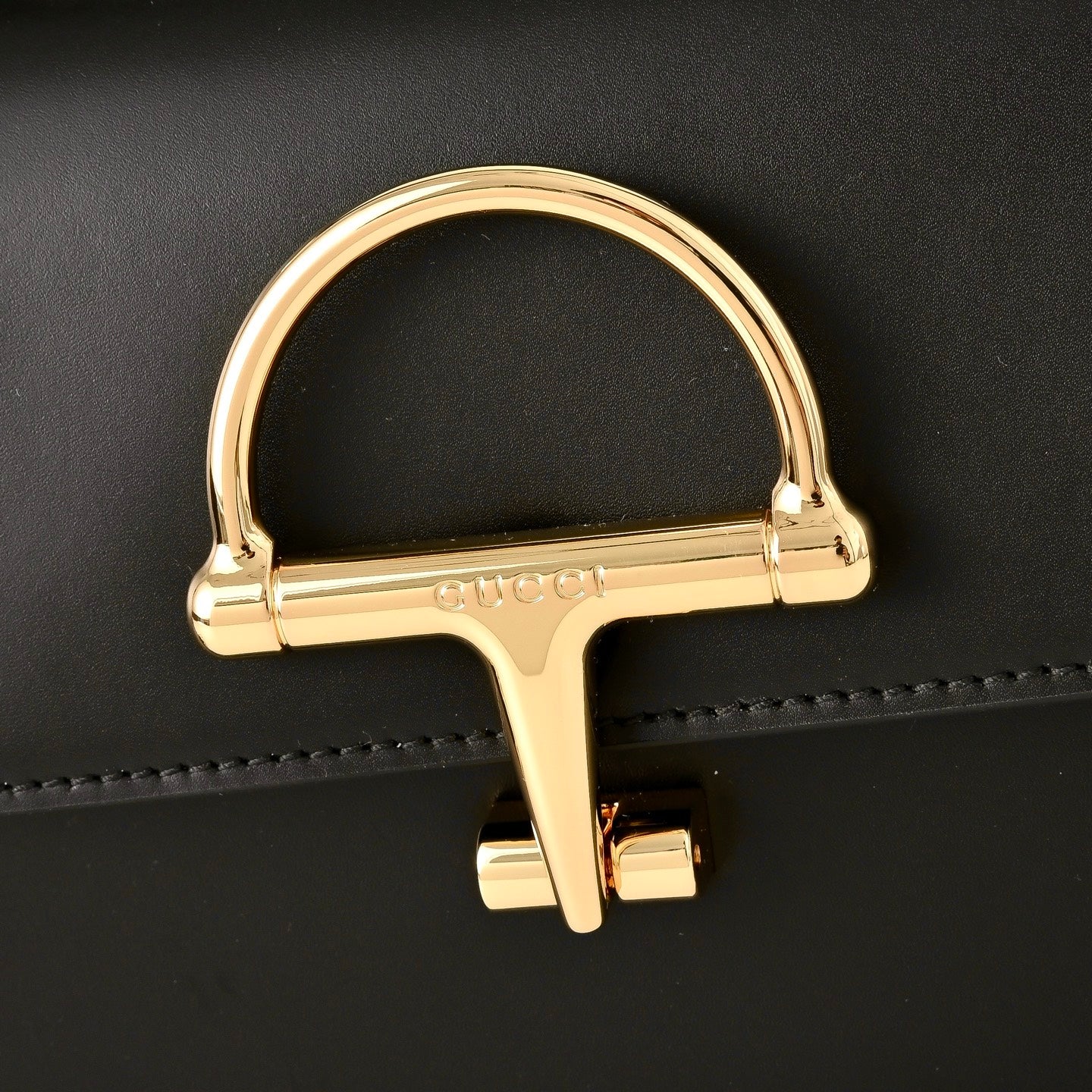 Gucci Sienna Top Handle Shoulder Bag – 855536