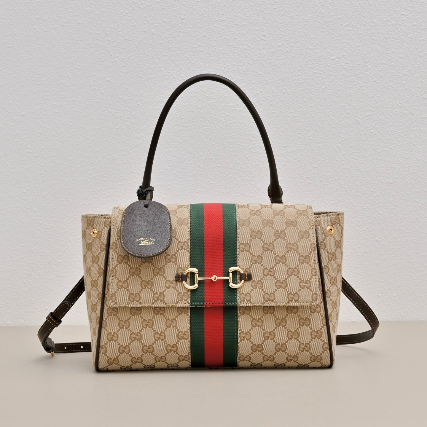 Gucci GG Paparazzo Medium Handbag – 875018