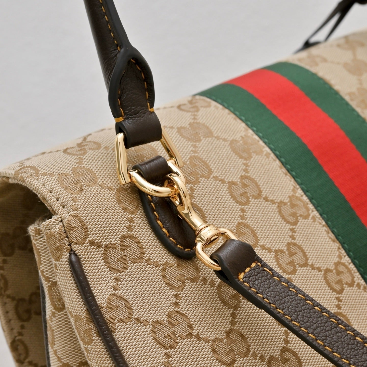 Gucci GG Paparazzo Medium Handbag – 875018