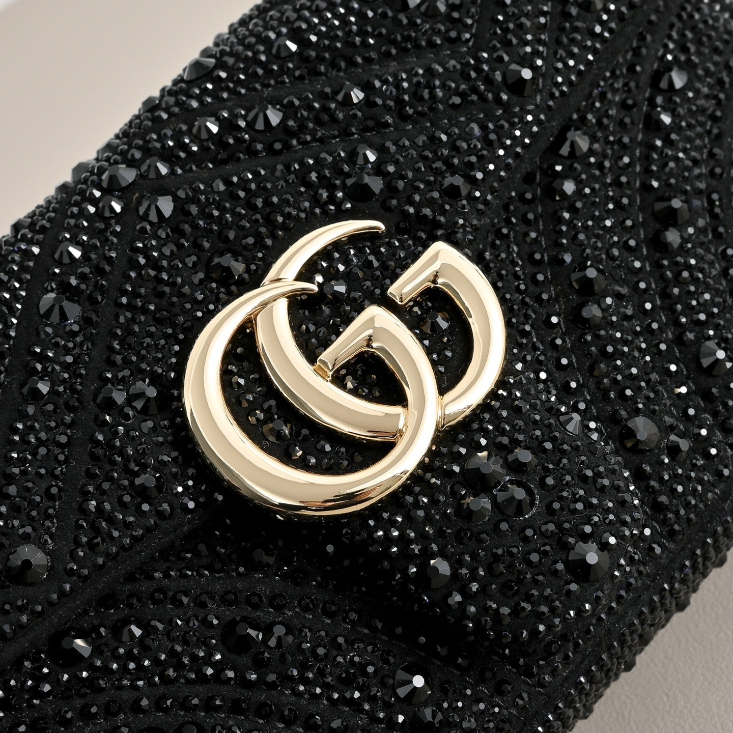 Gucci GG Marmont Crystal Shoulder Bag – 837280