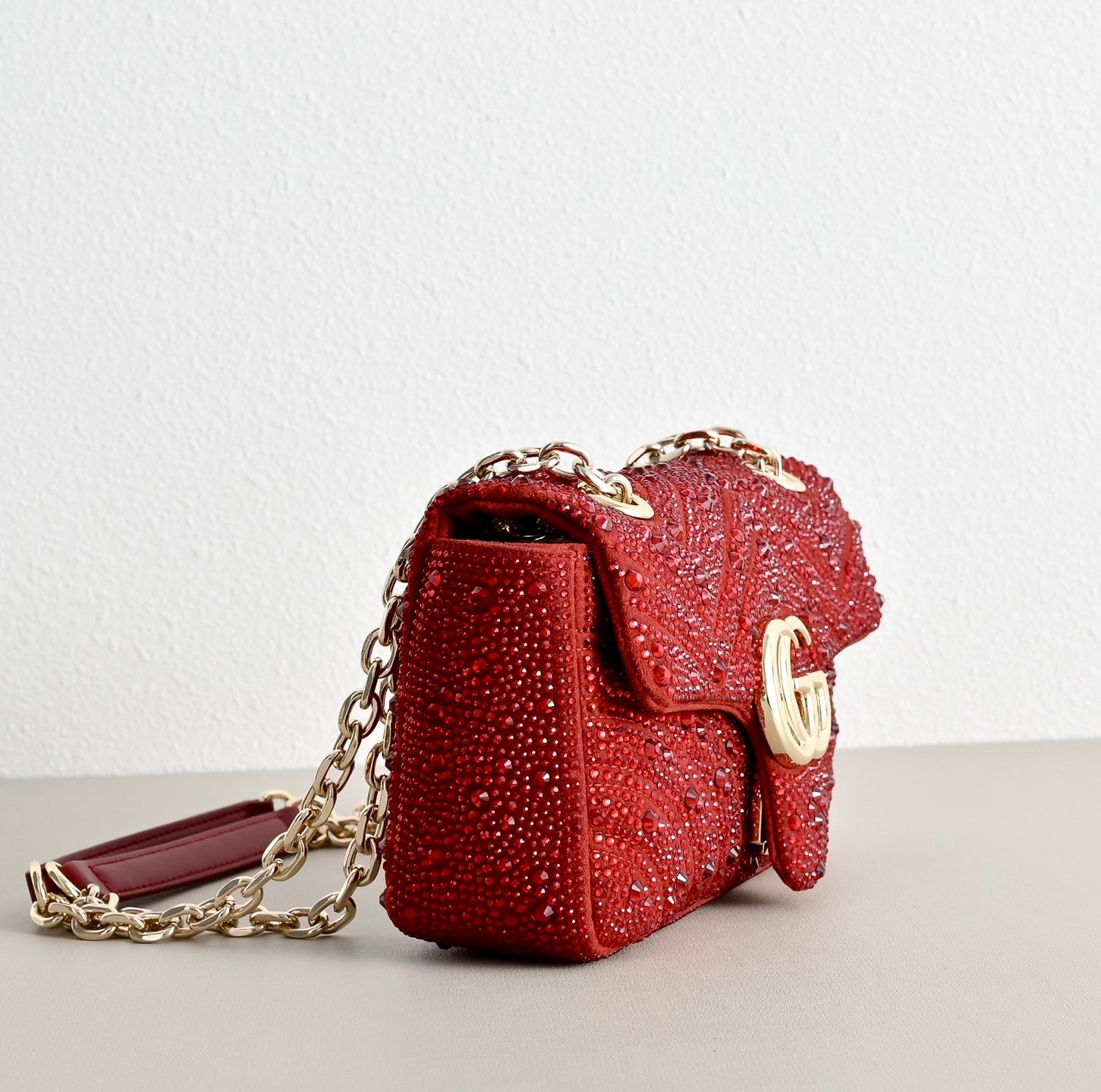 Gucci GG Marmont Crystal Shoulder Bag – 837280