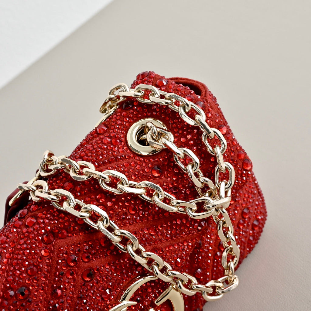 Gucci GG Marmont Crystal Shoulder Bag – 837280