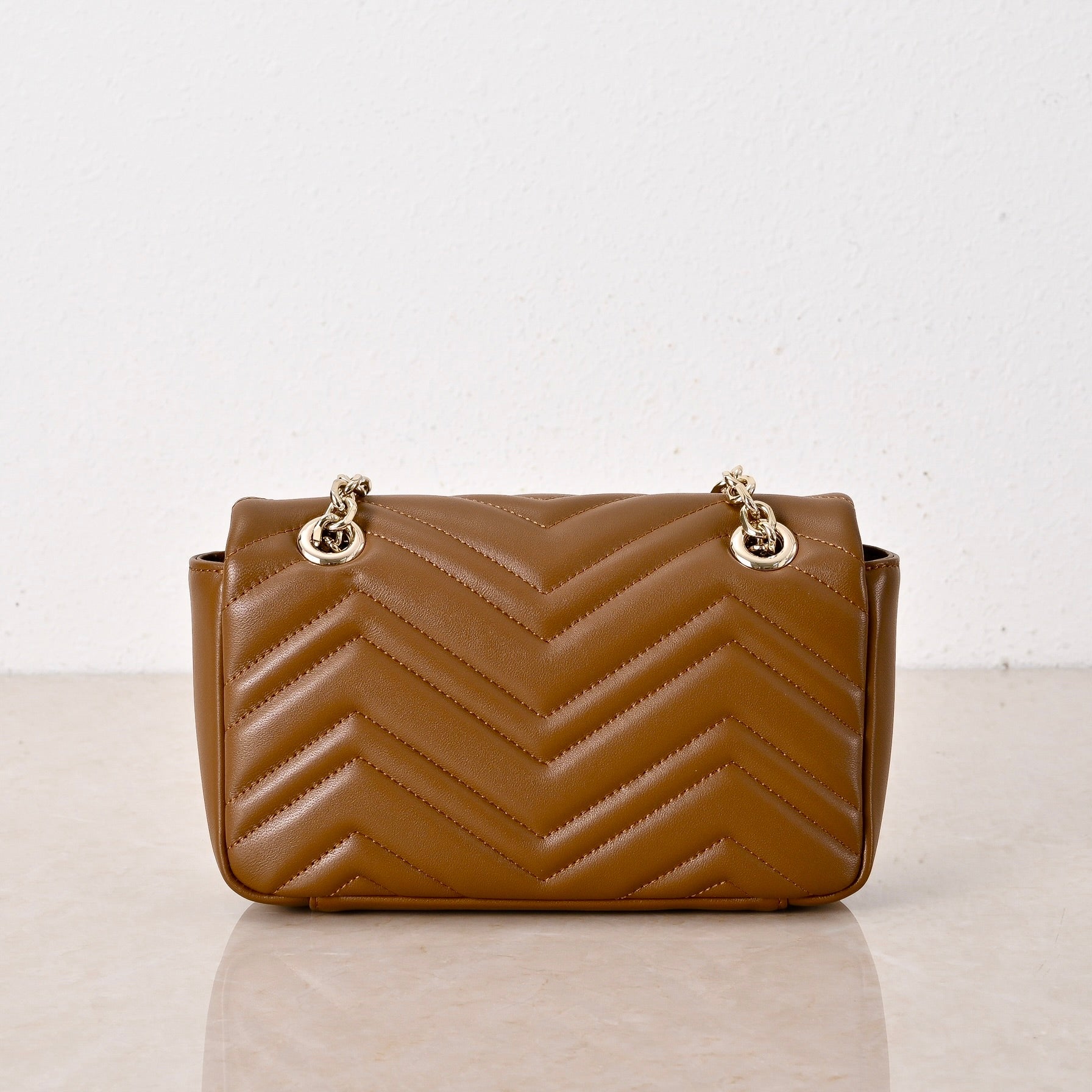 Gucci GG Marmont Crystal Shoulder Bag – 837280