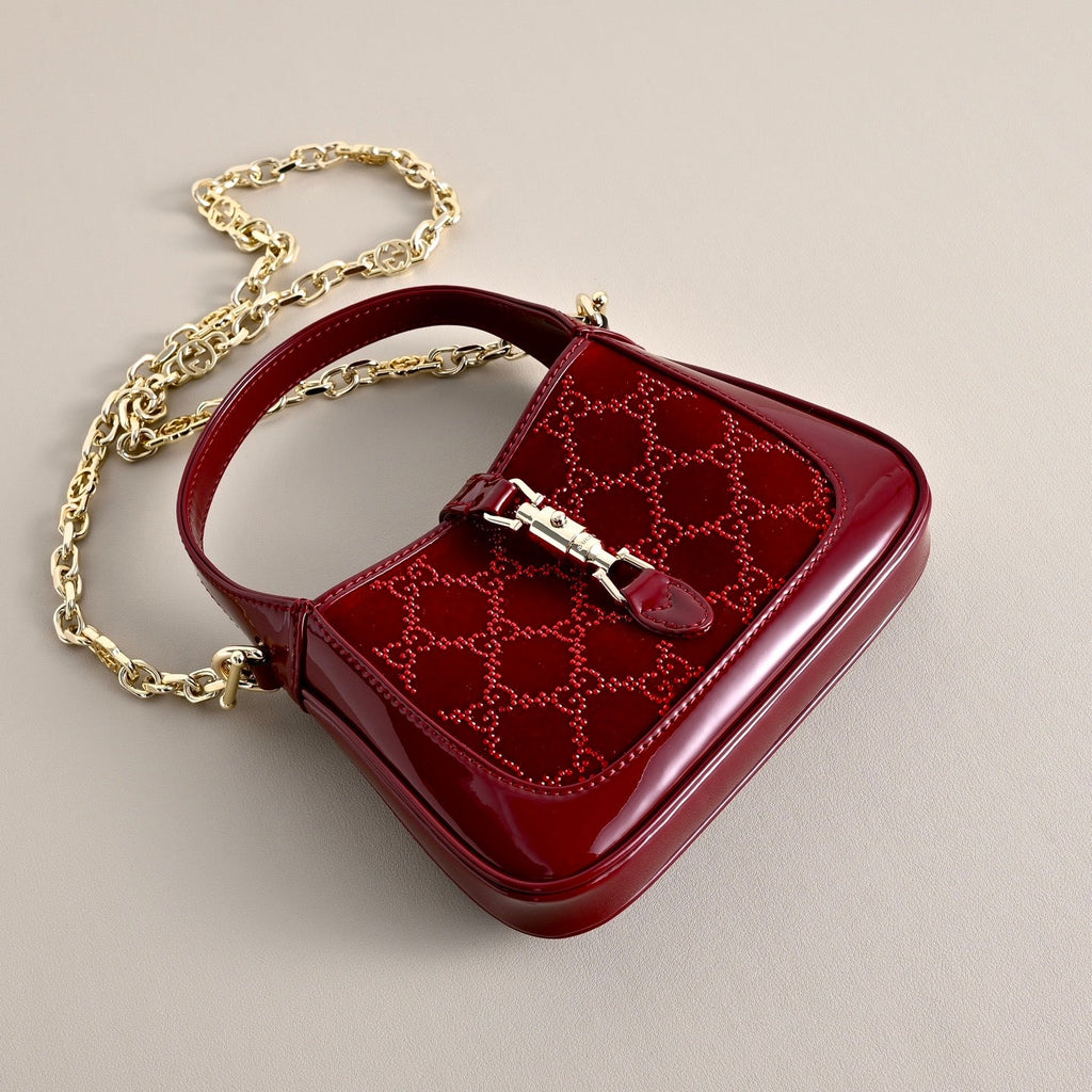 Gucci Jackie 1961 Velvet Shoulder Bag – 836684
