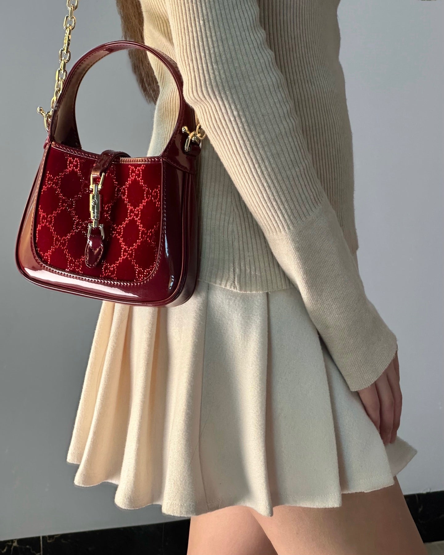 Gucci Jackie 1961 Velvet Shoulder Bag – 836684