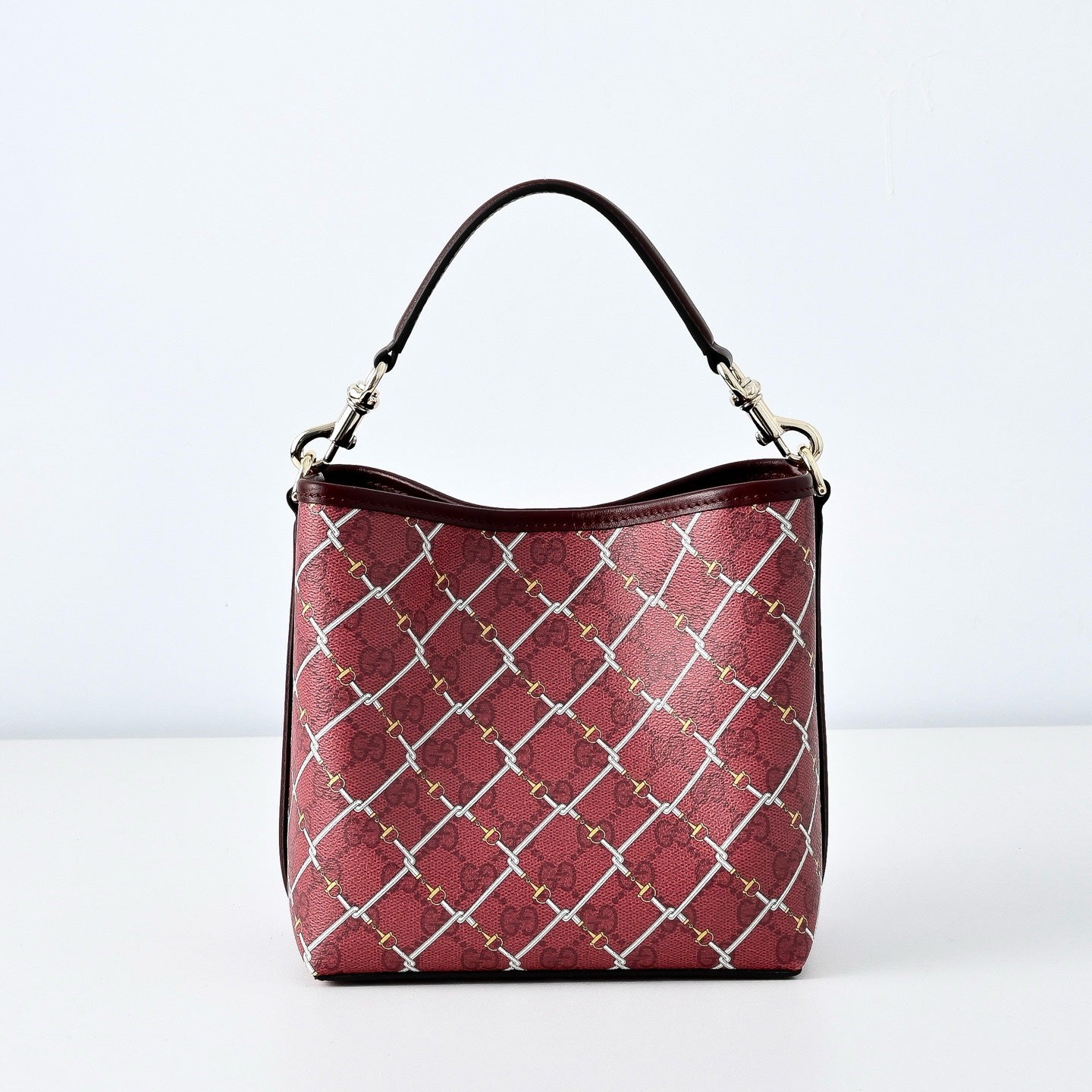 Gucci GG Emblem Bucket Bag – 815118