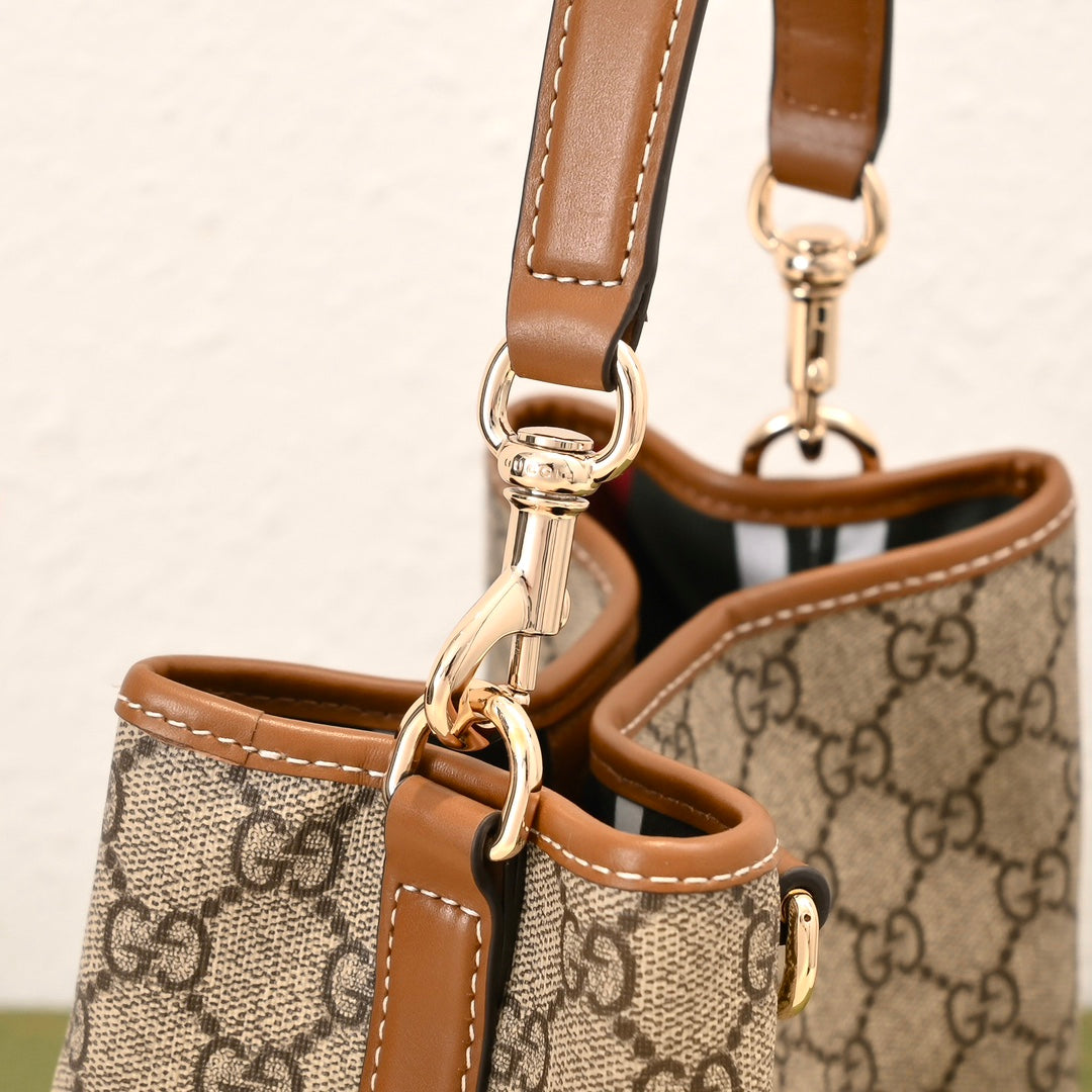Gucci GG Emblem Bucket Bag – 815118