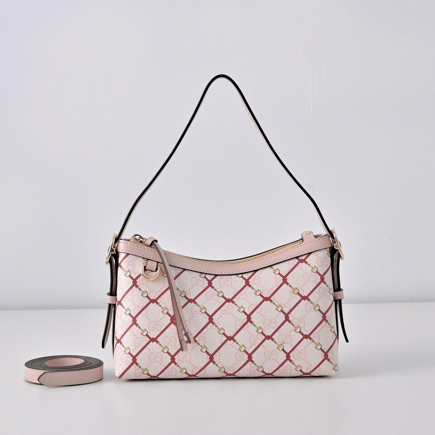 Gucci GG Emblem New Year Limited Shoulder Bag – 847450