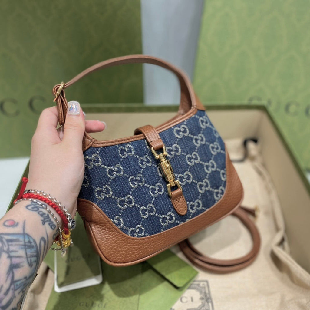Gucci Jackie 1961 GG Canvas Shoulder Bag-637092