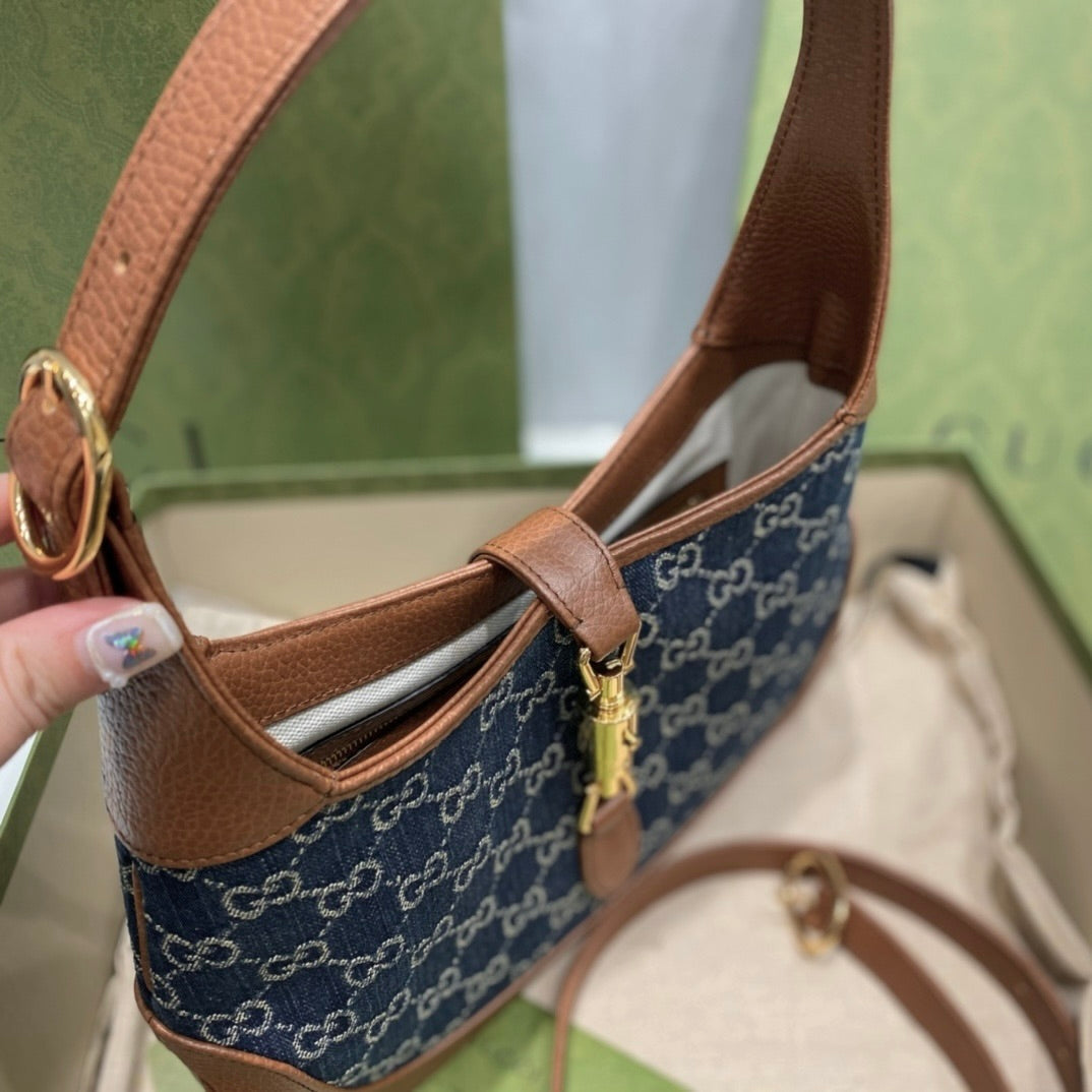 Gucci Jackie 1961 Shoulder Bag – 636706