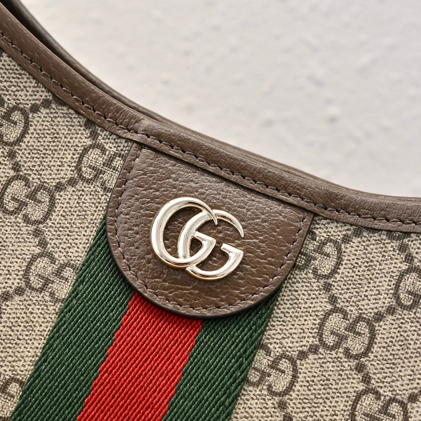 Gucci Ophidia Small Shoulder Bag – 836872