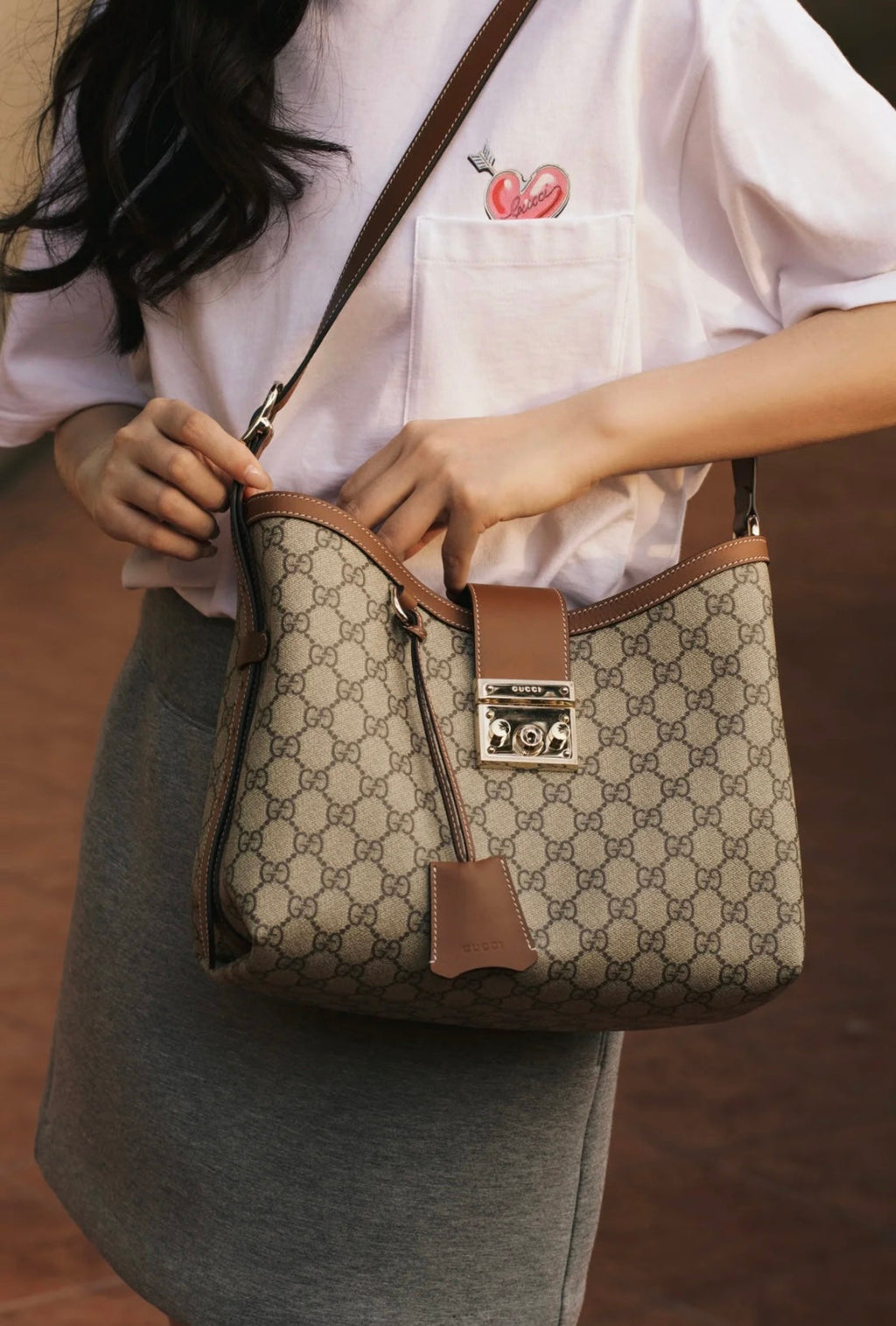 Gucci GG Padlock Shoulder Bag – 839021