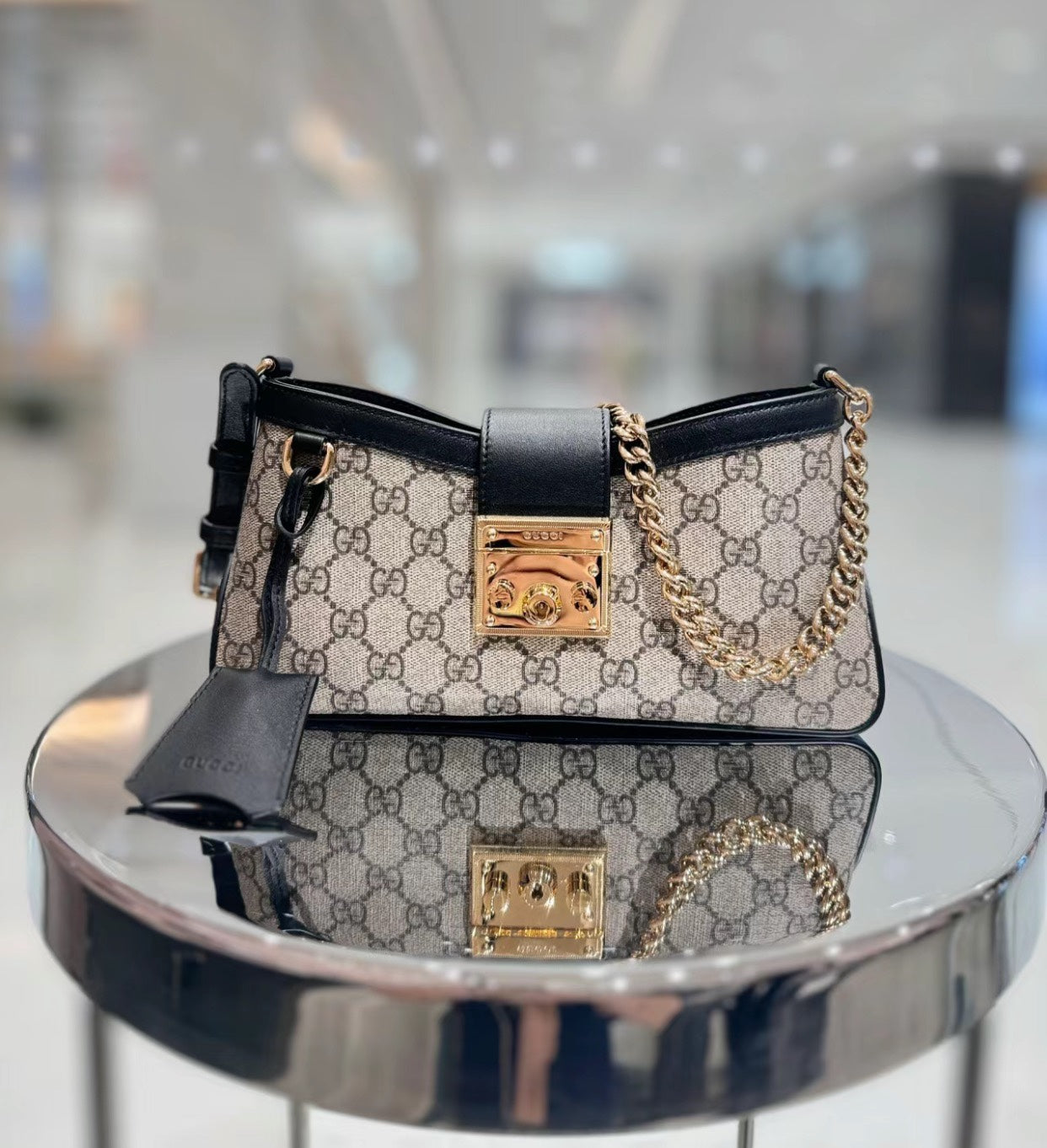 Gucci Padlock Underarm Bag – 811705