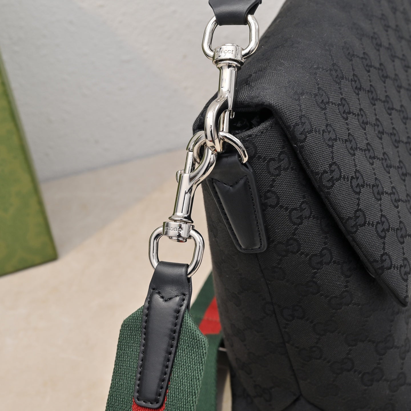 Gucci GG Canvas Large Top Handle Crossbody Bag – 821616